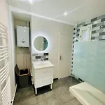 Charming Flat Ideal Location, 2 Bedroom 5 Pers Max Lille