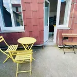 Charming Flat Ideal Location, 2 Bedroom 5 Pers Max Daire