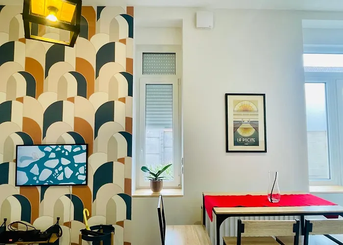 Charming Flat Ideal Location, 2 Bedroom 5 Pers Max Лилль