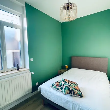 Charming Flat Ideal Location, 2 Bedroom 5 Pers Max * ليل